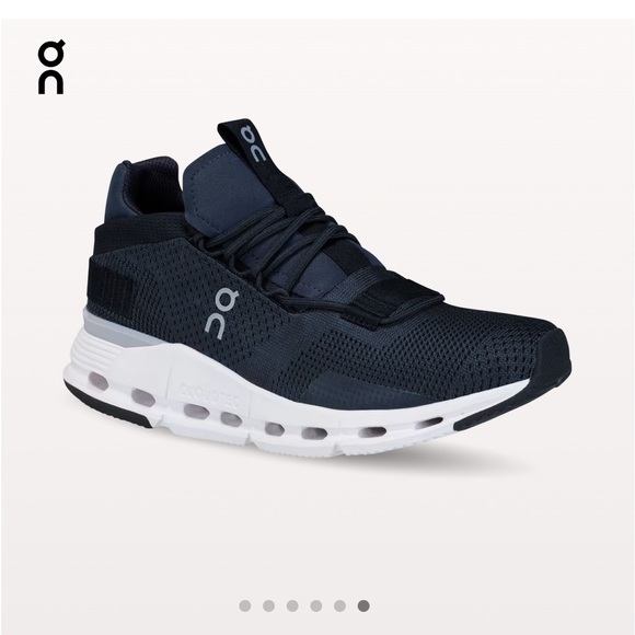 On Running Shoes - On Running women’s Cloudnova navy / white NEW 5